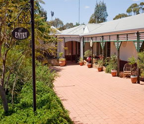 Avalon Homestead - Tourism Hervey Bay 0