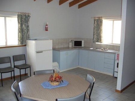 Cervantes Holiday Homes & Units - Tourism Hervey Bay 1