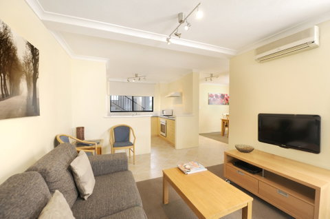 Assured Waterside Apartments - Hervey Bay Accommodation 3