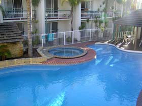 Comfort Inn Crest Mandurah Motel & Apartments - Hervey Bay Accommodation 0