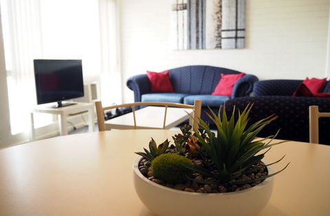 Budget Apartments Como South Perth - Hervey Bay Accommodation 7