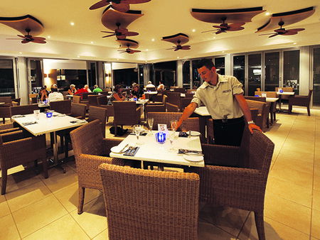 Oaks Broome - Tourism Hervey Bay 3