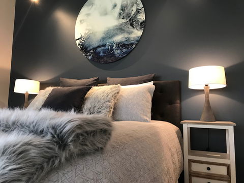 Adelaide Hills Retreats - The Nest - Tourism Hervey Bay 1