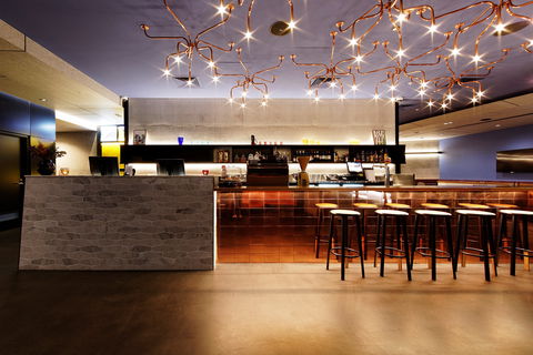 Alpha Mosaic Hotel Brisbane - Hervey Bay Accommodation 2