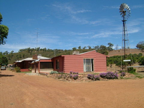 Bindoon's Windmill Farm - Hervey Bay Accommodation 0