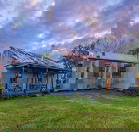 Blaxland's Cottage - Hervey Bay Accommodation