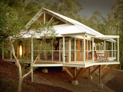 Bombah Point Eco Cottages - Tourism Hervey Bay 0