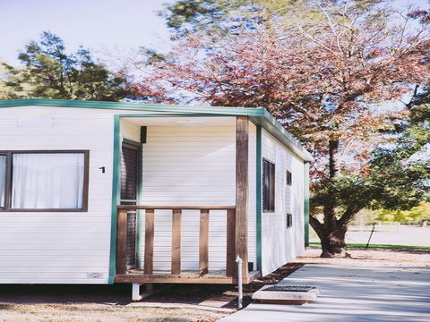 Boorowa Caravan Park - Hervey Bay Accommodation 1