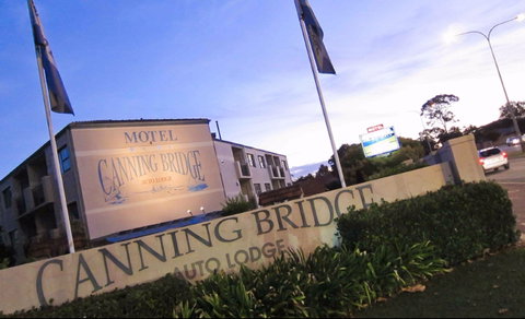 Canning Bridge Auto Lodge - Hervey Bay Accommodation 0