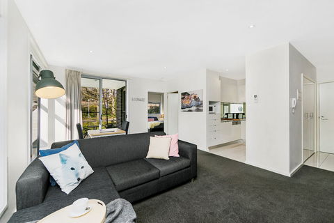Canberra Furnished Accommodation - Hervey Bay Accommodation 0
