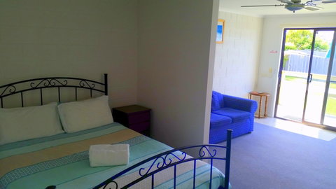 Carmen's Inn - Hervey Bay Accommodation 1