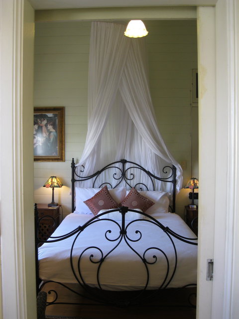 Classique Bed And Breakfast - Hervey Bay Accommodation 1