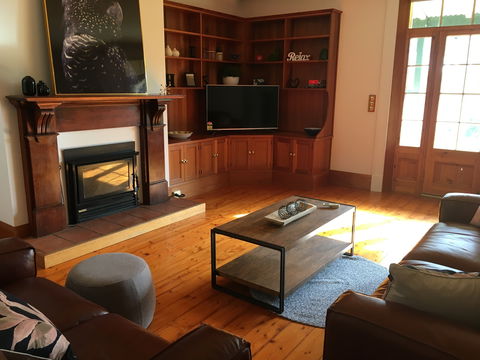 Clayfield Homestead - Hervey Bay Accommodation 1
