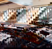 Commonwealth Hotel - Hervey Bay Accommodation