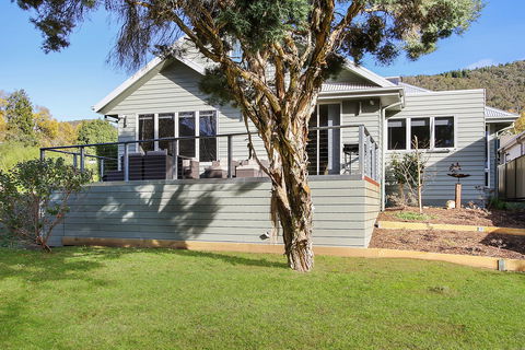 Couples On The Park - Hervey Bay Accommodation 0
