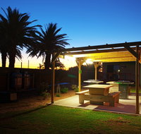 Discovery Parks - Adelaide Beachfront - Hervey Bay Accommodation
