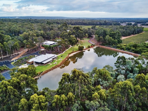 Eight Willows Retreat - Tourism Hervey Bay 0