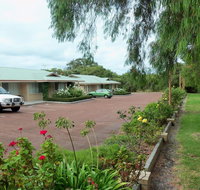 Emu Point Motel - Tourism Hervey Bay