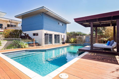 Fragrant Harbour - Hervey Bay Accommodation 2