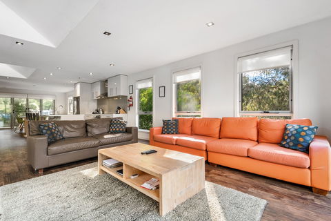 Freycinet Haven - Tourism Hervey Bay 1