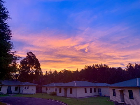 Giants' Table And Cottages - Tourism Hervey Bay 1
