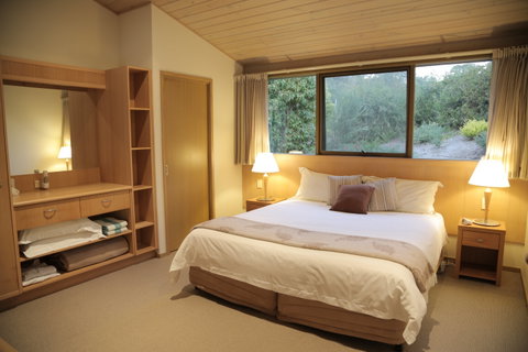 Gipsy Point Lakeside - Hervey Bay Accommodation 2