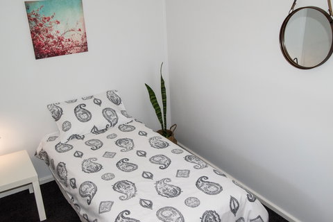 Granite Domes,  Minnipa - Hervey Bay Accommodation 2