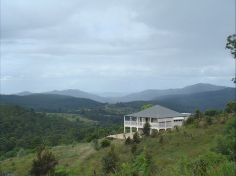 Hilly Ridge - Hervey Bay Accommodation 2