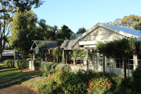 Holmwood Guesthouse And Spa Cottages - Hervey Bay Accommodation 0