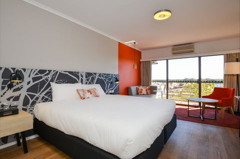 Ibis Styles Kalgoorlie - Hervey Bay Accommodation 1