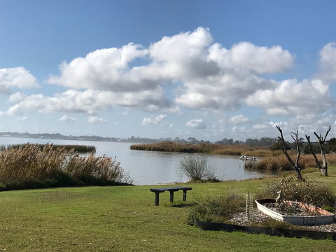 Lake Albert Caravan Park, Meningie SA - Hervey Bay Accommodation 2