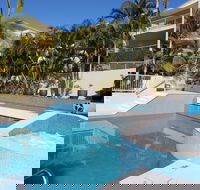 Lennox Beach Resort - Hervey Bay Accommodation