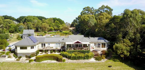 Llarrinda Bed & Breakfast - Hervey Bay Accommodation 0