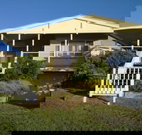 Meredith Place - Hervey Bay Accommodation