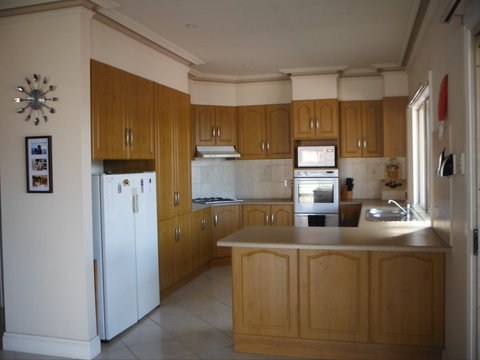 New Ladsys - Hervey Bay Accommodation 1