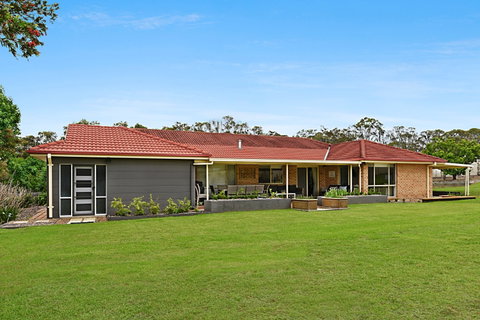 Nulkaba House - Hervey Bay Accommodation 0