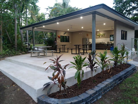 Oasis Tourist Park - Hervey Bay Accommodation 1