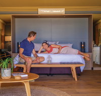 Olio Bello Lakeside Glamping - Hervey Bay Accommodation