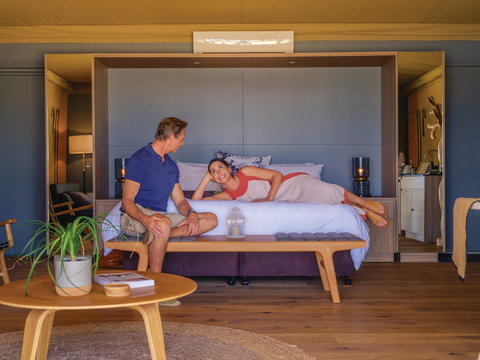 Olio Bello Lakeside Glamping - Hervey Bay Accommodation 0