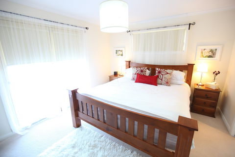 One Tree Bed And Breakfast: The Suite And The Retreat - Hervey Bay Accommodation 0