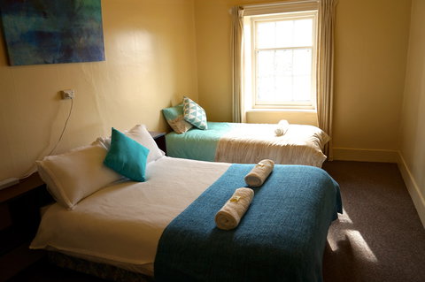 Royal Hotel Cooma - Tourism Hervey Bay 0