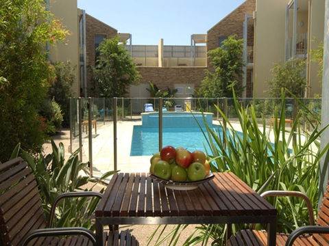Rye Hotel Accommodation - Hervey Bay Accommodation 0