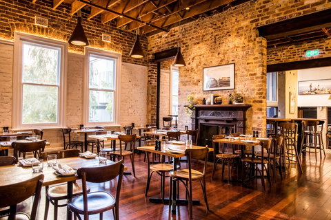 Sage Hotel West Perth - Hervey Bay Accommodation 2