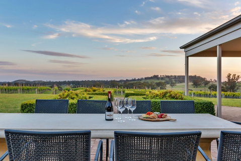Simon Tolley Lodge - Hervey Bay Accommodation 2