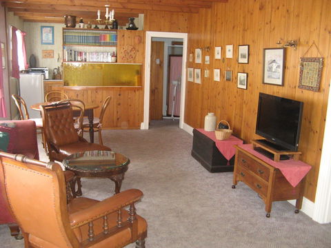 The Grove - Hervey Bay Accommodation 0