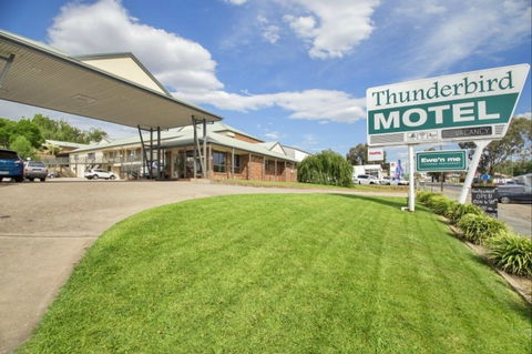 Thunderbird Motel - Hervey Bay Accommodation 0