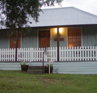 Tinonee Cottages - Hervey Bay Accommodation