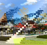 Adelphi Apartments - Hervey Bay Accommodation