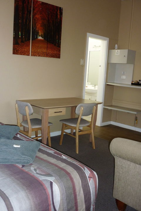 Amber Motel - Hervey Bay Accommodation 1