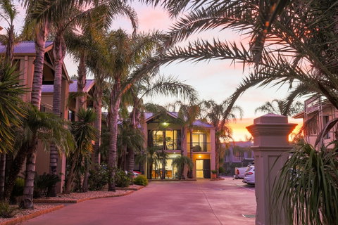 Aquarius Apartments - Hervey Bay Accommodation 0